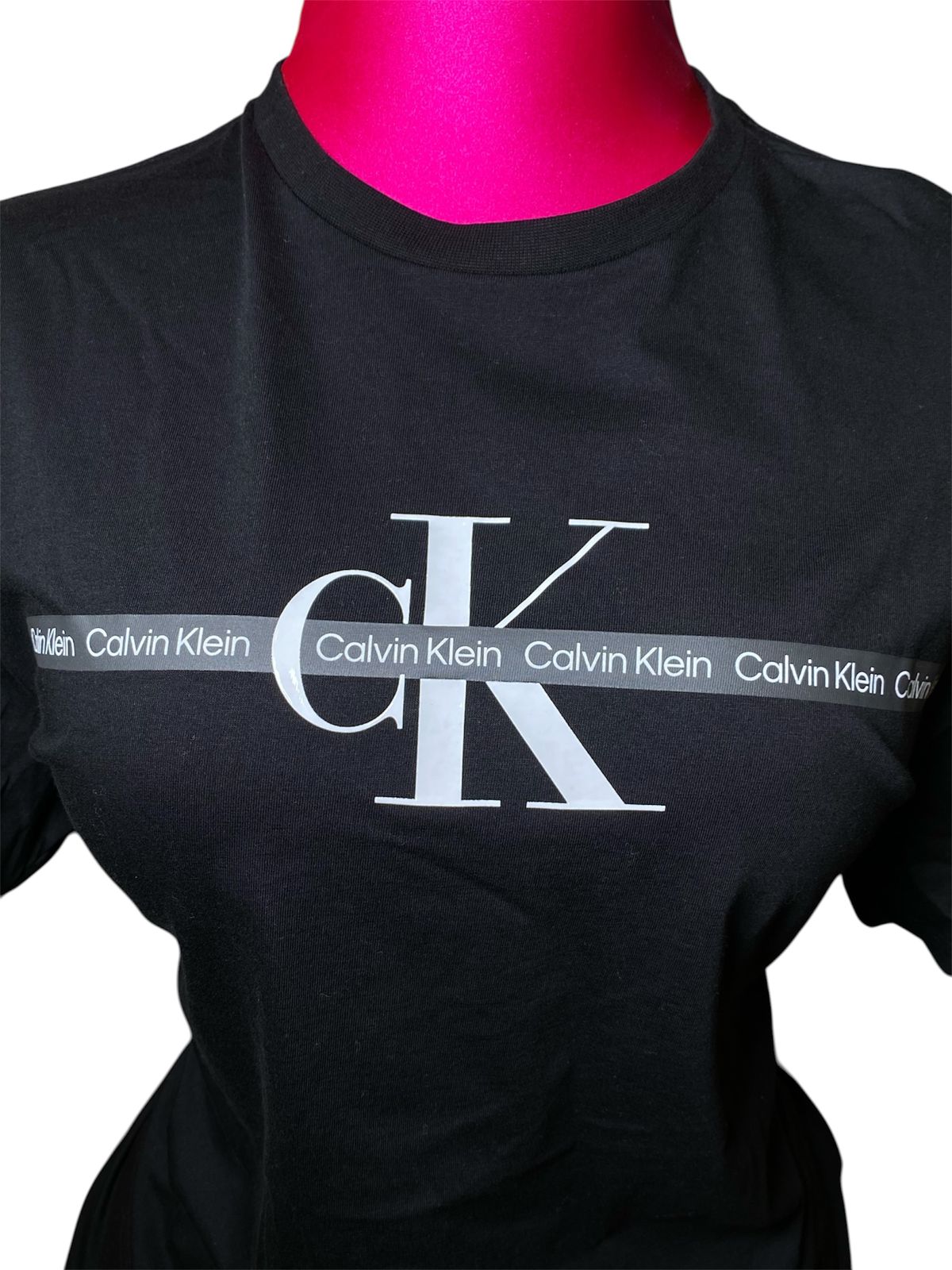 Playera Calvin Klein Mujer Negra Logo CK – Talla L Básica Premium