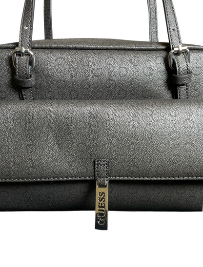 Bolsa GUESS Negra Shoulder Bag para Mujer